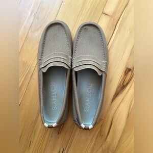 8.5 Tan Rothy’s Driver / Loafer